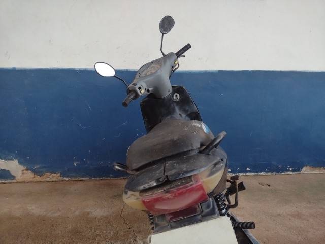 HONDA BIZ 125 ES - 2008/2008 — foto 10 de 13