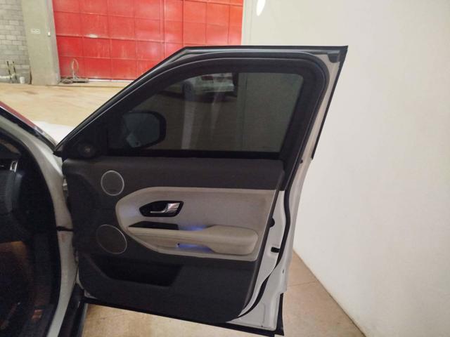 LAND ROVER EVOQUE DYNAMIC 5D - 2012/2012 — foto 17 de 38