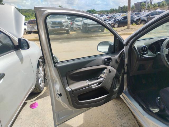 FORD FIESTA FLEX - 2012/2013 — foto 21 de 40