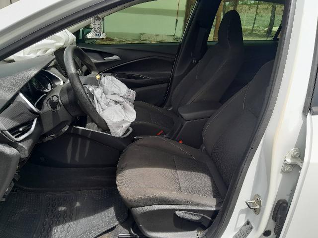 CHEVROLET ONIX 10TAT LT1 - 2020/2021 — foto 14 de 37
