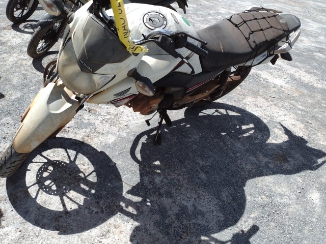 HONDA - CG 160 TITAN EX - leilão extrajudicial - SAMAMBAIA DF - lance mínimo R$ 4.800