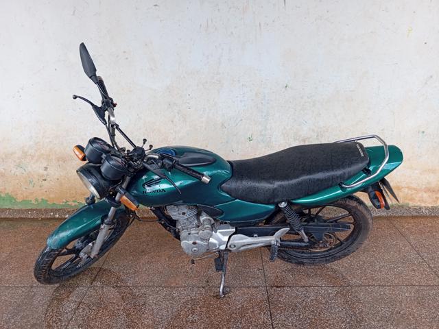Honda CG 125 Titan KSE 2003 em leilão