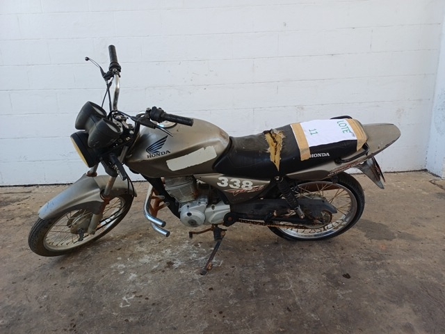 HONDA - CG 150 TITAN KS - leilão extrajudicial - TERESINA PI - lance mínimo R$ 2.400