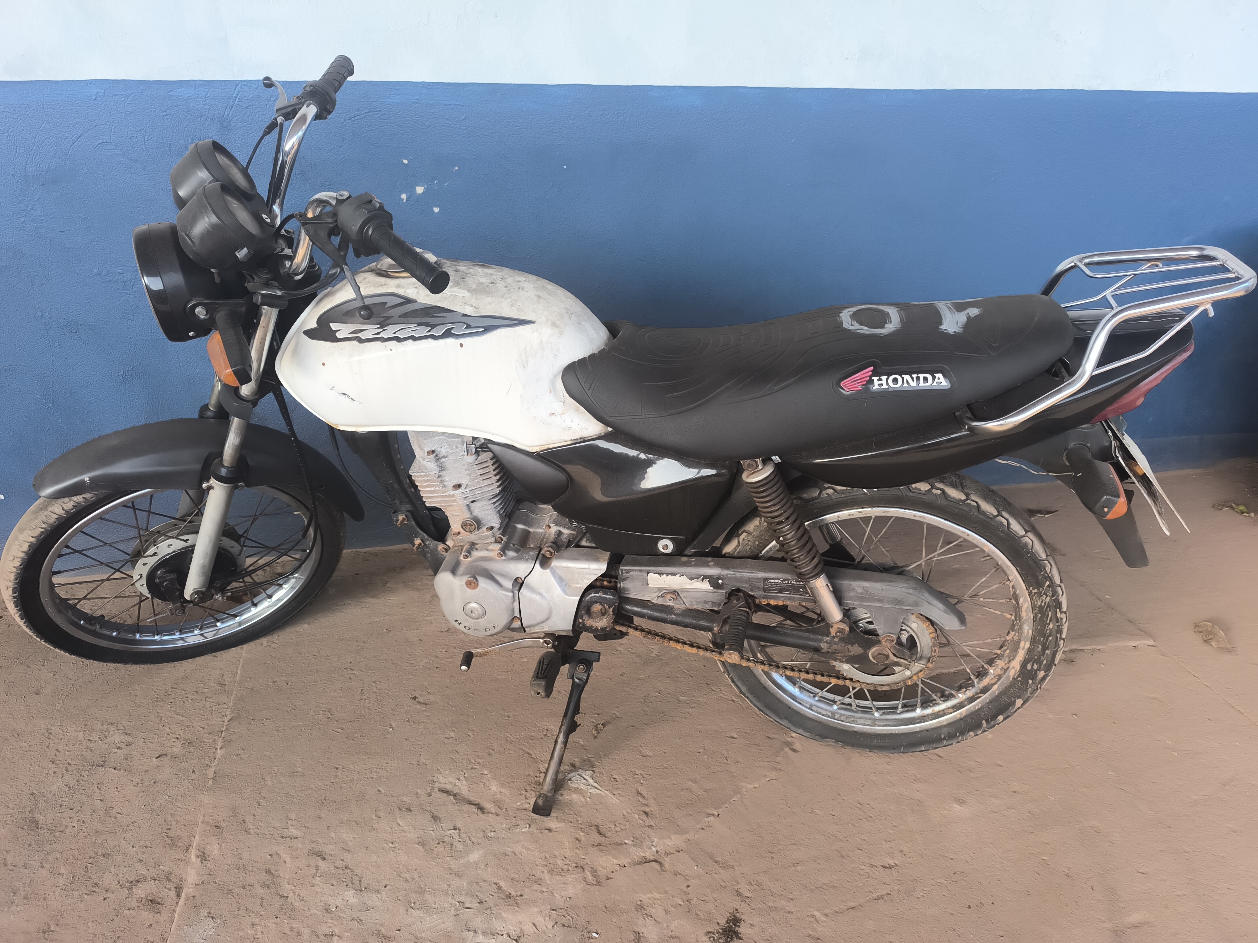 HONDA - CG 125 CARGO - leilão extrajudicial - SÃO LUÍS MA - lance mínimo R$ 400