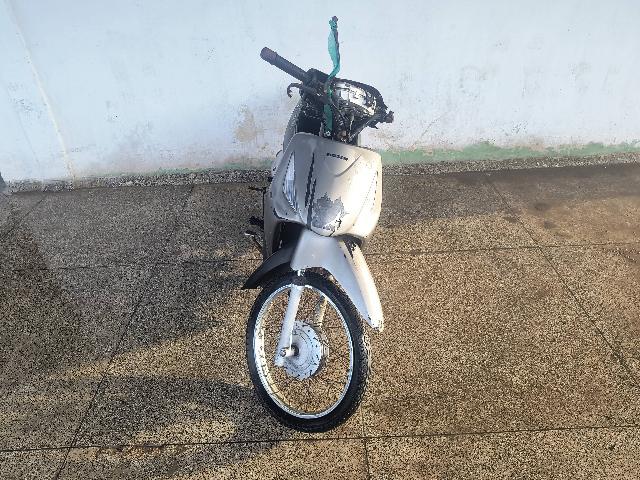 HONDA BIZ 125 ES - 2008/2009 — foto 3 de 11