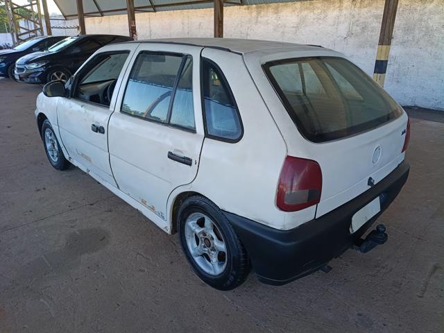 VOLKSWAGEN GOL 16V - 1998/1999 — foto 4 de 27