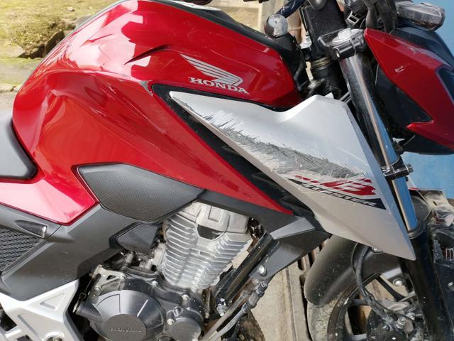Foto 14 de 22: CB300F TWISTER ABS - 2026/2026