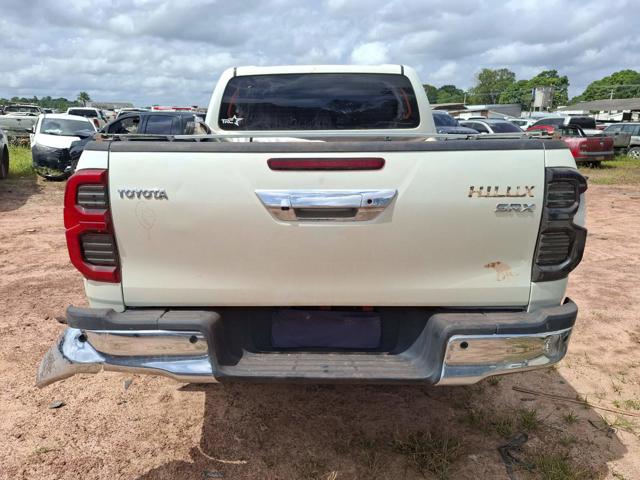 HILUX CD SRX 4X4 2.8 TDI 16V DIESEL AUT. - 2021/2021 — foto 22 de 34