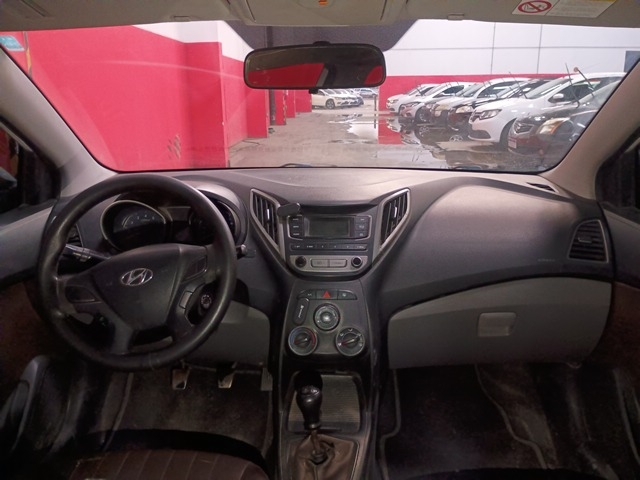 HYUNDAI HB20S 1.0M COMF - 2015/2016 — foto 5 de 40