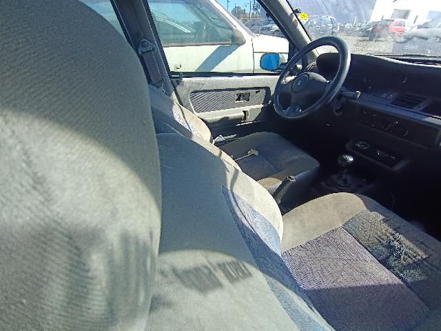 Foto 11 de 26: CLIO RL - 1999/1999
