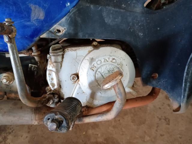 HONDA C100 BIZ - 2004/2004 — foto 13 de 13
