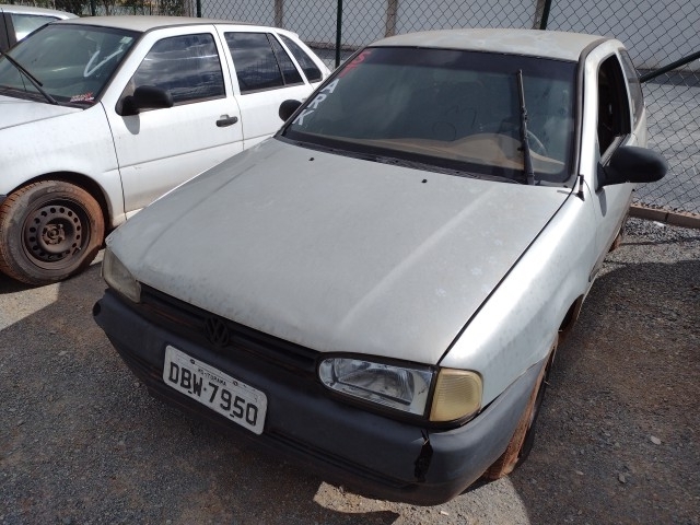 VOLKSWAGEN - GOL 1.0 - leilão extrajudicial - SAMAMBAIA DF - lance mínimo R$ 3.200