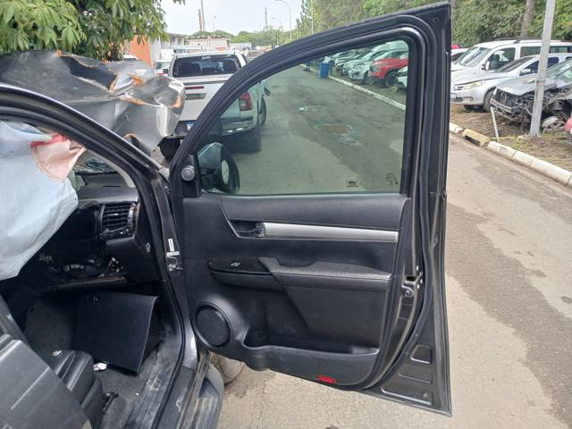Foto 14 de 37: HILUX CDSRVA4FD - 2018/2019