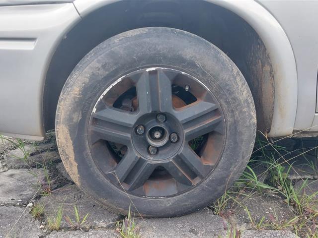 Foto 22 de 25: CORSA MILENIUM - 2001/2002
