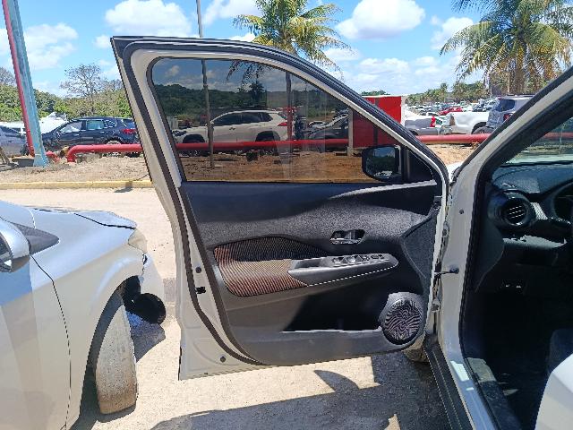 NISSAN KICKS S CVT - 2018/2018 — foto 12 de 24