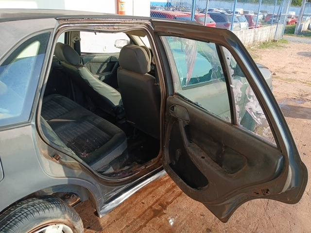 VOLKSWAGEN GOL 1.0 CITY - 2003/2003 — foto 14 de 21