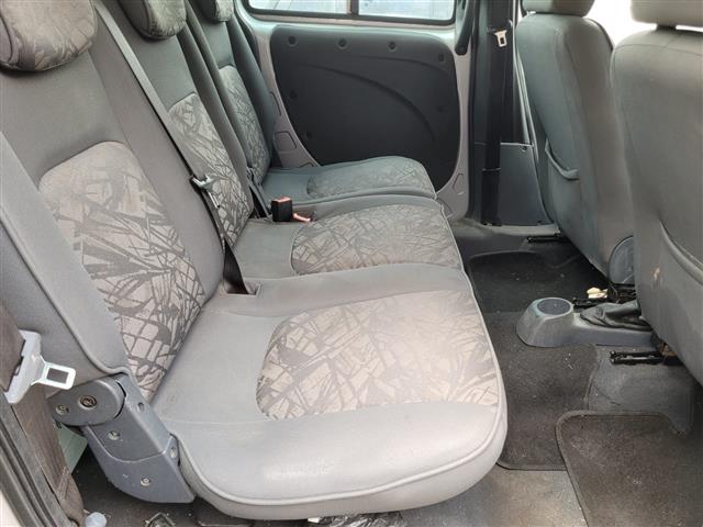 FIAT DOBLO ADV 1.8 FLEX - 2009/2009 — foto 11 de 25