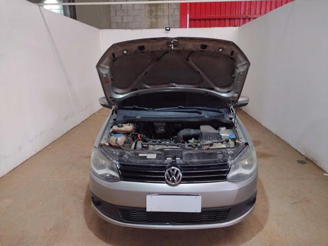 VOLKSWAGEN FOX 1.6 GII - 2014/2014 — foto 9 de 30