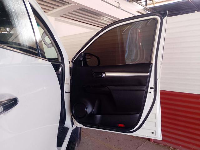 TOYOTA HILUX CDSRXA4FD - 2015/2016 — foto 21 de 28