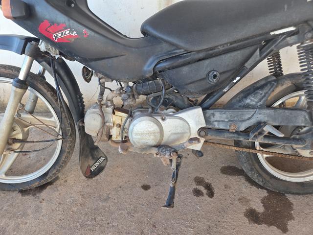 HONDA POP100 - 2010/2010 — foto 13 de 14