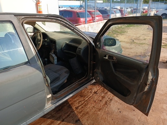 VOLKSWAGEN GOL 1.0 CITY - 2003/2003 — foto 13 de 21