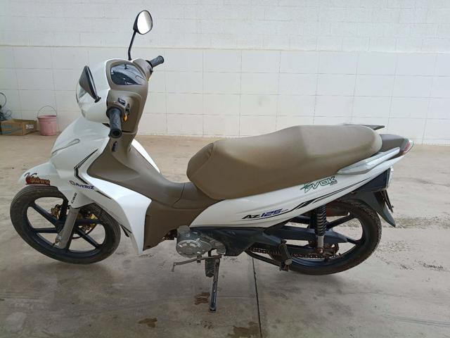 Jincheng Avelloz Az125 2025 em leilão — DF