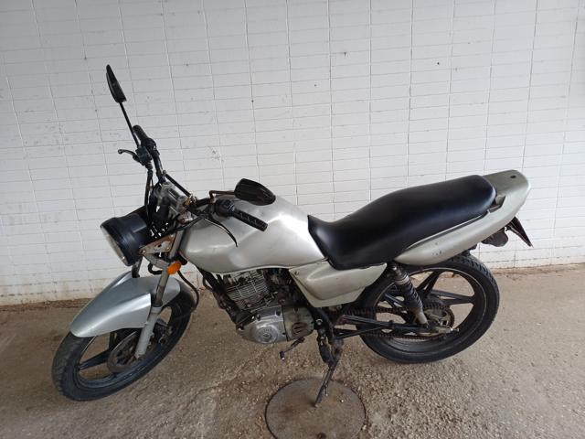 SUZUKI EN125 YES - 2009/2010