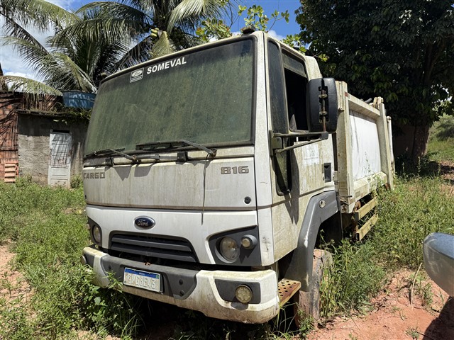Ford Cargo 816/S 2019