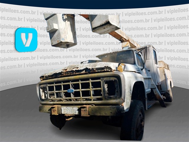 11000 - 1990/1990
                        
                            ford
                            
                            placa final 8