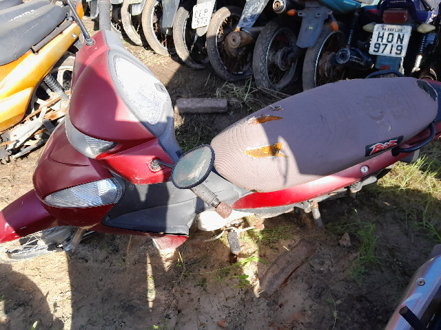 HONDA - BIZ 125 ES - leilão extrajudicial - Não informado PA - lance mínimo R$ 549
