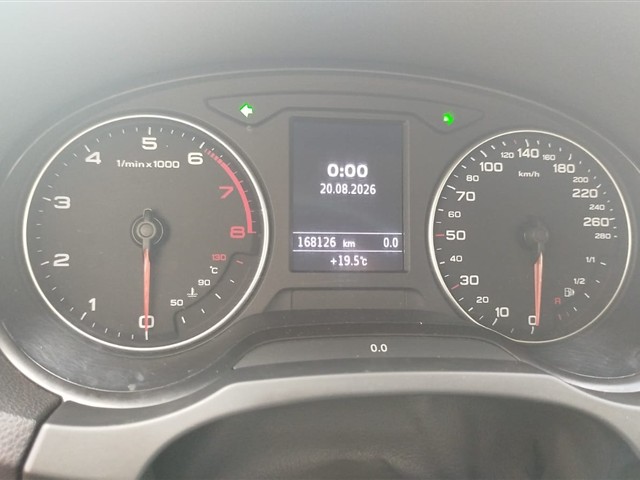 Foto 8 de 22: A3 LM 122CV I - 2015/2015