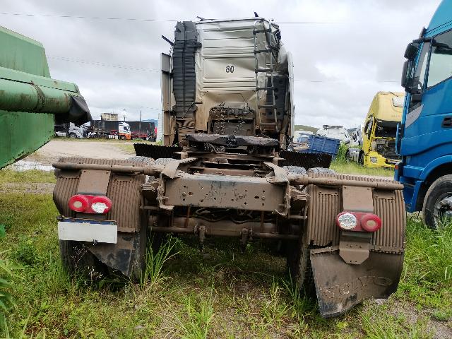 Foto 22 de 30: FH 500 6X2T - 2014/2015