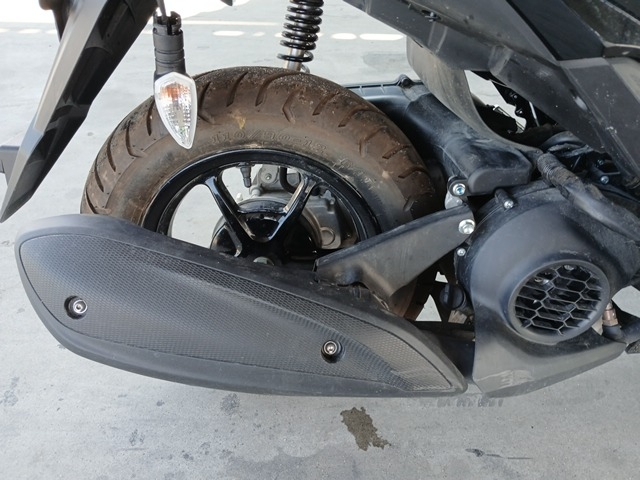 YAMAHA FLUO 125 - 2025/2026 — foto 8 de 13