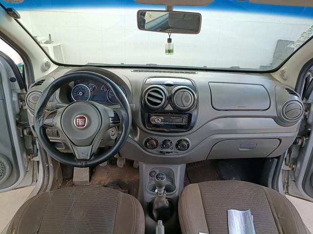 FIAT PALIO ATTRACTIV 1.0 - 2012/2012 — foto 24 de 27