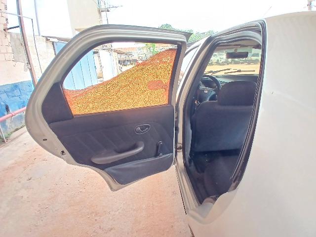 FIAT PALIO FIRE ECONOMY - 2010/2011 — foto 26 de 40