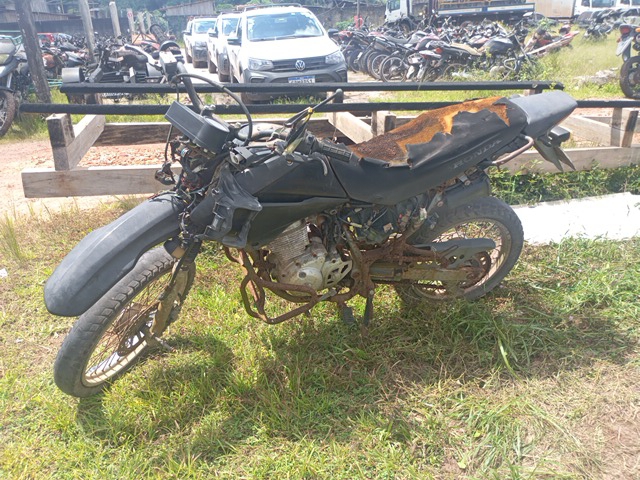 HONDA - NXR150 BROS ESD - leilão extrajudicial - MARITUBA PA - lance mínimo R$ 200