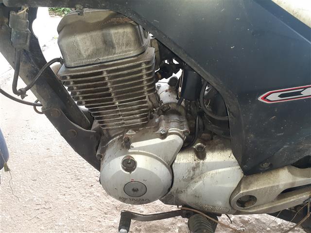 HONDA CG 150 TITAN EX - 2014/2015 — foto 8 de 9