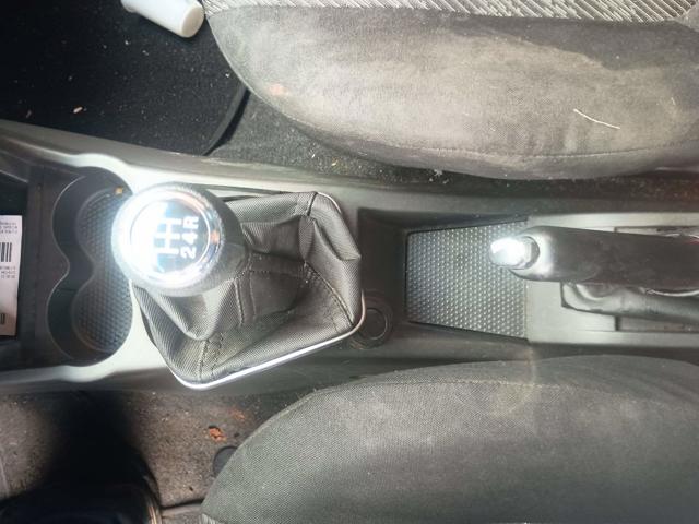FIAT PUNTO ELX 1.4 - 2009/2009 — foto 9 de 27