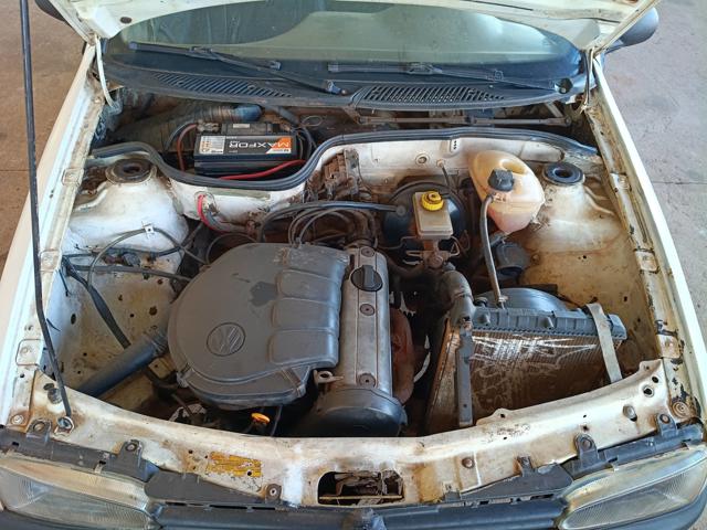 VOLKSWAGEN GOL 16V - 1998/1999 — foto 9 de 27