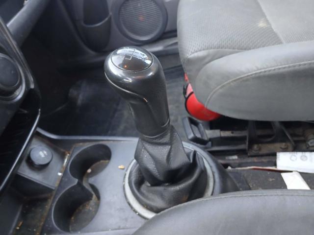 VOLKSWAGEN FOX 1.0 - 2009/2010 — foto 8 de 37