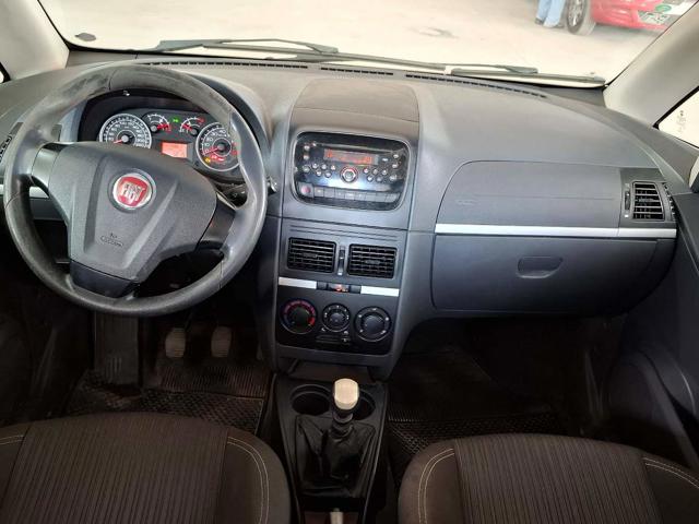 IDEA ESSENCE 1.6 16V FLEX - 2013/2013 — foto 5 de 26