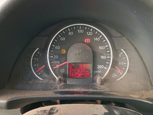 VOLKSWAGEN FOX 1.0 - 2009/2010 — foto 23 de 29