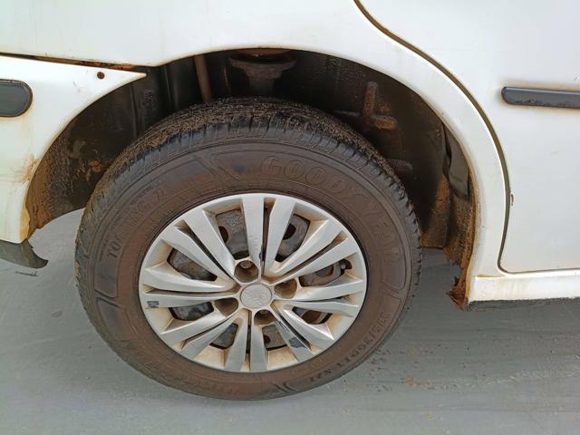 VOLKSWAGEN GOL 16V - 1999/2000 — foto 11 de 26