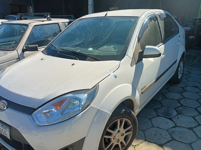 Ford Fiesta Sedan1.6flex 2012 em leilão