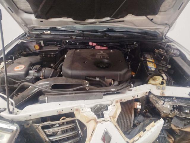 MMC PAJERO DAKAR D - 2011/2012 — foto 8 de 33