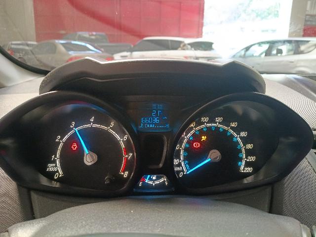 FORD FIESTA HA 1.5L S - 2013/2014 — foto 8 de 39