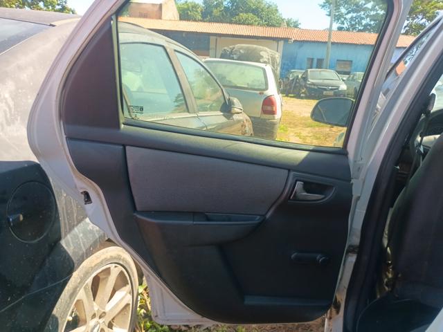 CHEVROLET CELTA 1.0L LT - 2012/2013 — foto 16 de 24