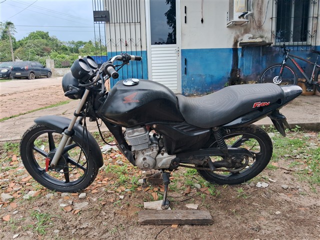 SUCATA APROVEITÁVEL COM MOTOR INSERVÍVEL - leilão extrajudicial - CASTANHAL PA - lance mínimo R$ 2.637