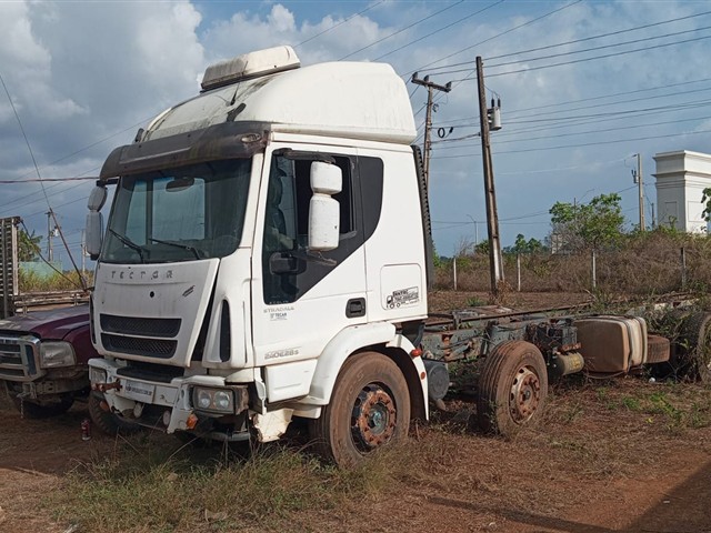 IVECO - TECTOR 240E28S - leilão extrajudicial - ALTAMIRA PA - lance mínimo R$ 84.951