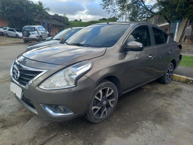 NISSAN VERSA 16SL CVT - 2016/2017
